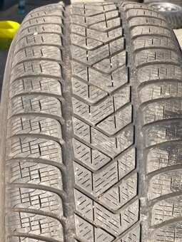 ZIMNÍ PNEUMATIKY NOKIAN 245 75r17 7,5 mm - 2