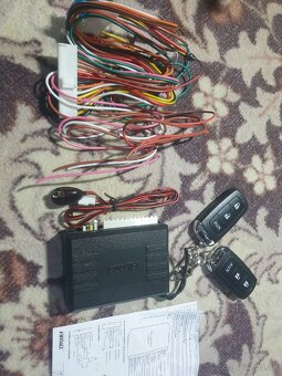 Systém centrálneho ovládania zámkov automobilu - 2