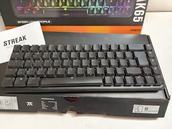 Kompaktná herná klávesnica Fnatics Streak65 RGB 90€ - 2