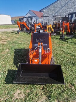 Mininakladač MACAO YT180 - 2