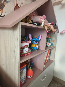 Knižnica alebo komoda - 2