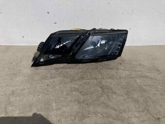 ŠKODA OCTAVIA 3 III LIFT 17- ĽAVÉ PRAVÉ PREDNÉ SVETLO S LED - 2