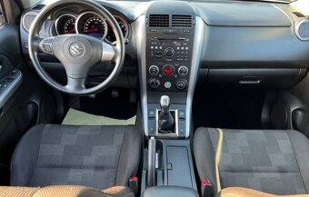 Koupím Sedačky Suzuki Grand Vitara 3 dveř - 2