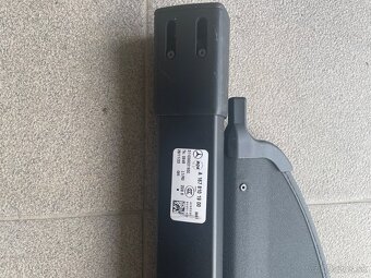 Mercedes plato gle SUV - 2