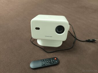 LED projektor Magcubic - 2