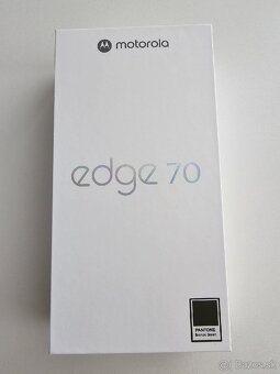 Motorola edge 70 + moto tag - 2