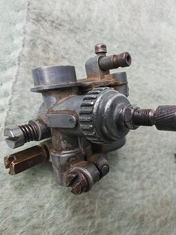 Karburátor jawetta - 2