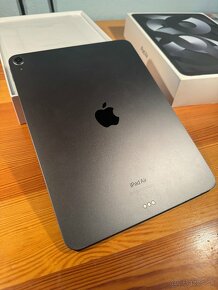 Predám apple iPad Air 5.gen 256gb Wifi Spage gray - 2