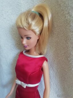 Barbie s oblečením - 2