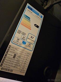 24" Samsung S24E500C - 2