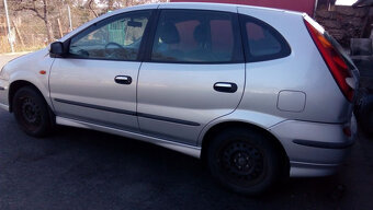 Nissan Almera Tino 2.2Dci - díly z vozidel - 2