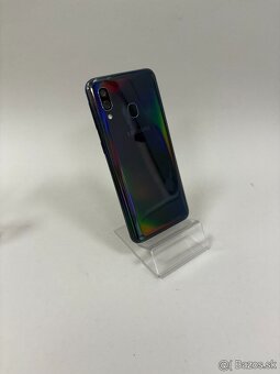 Samsung Galaxy A40 64GB Blue - 2