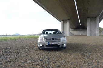 Toyota Avensis 2.0 D4D SD T25 - 2