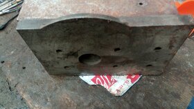 Stôl s T drážkamy - 2