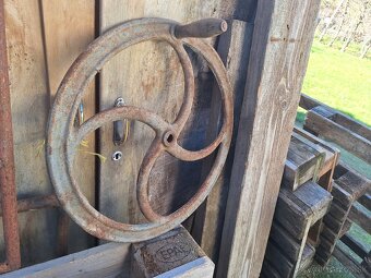 Liatinove koleso 4 - 2