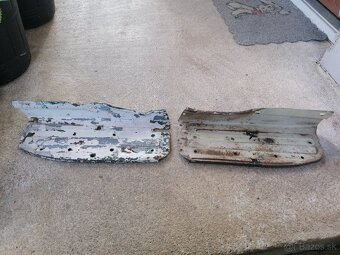 Predám spodné plechy na Jawa 20, 05 pionier - 2