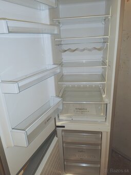 Predám chladničku Bosch 200cm - 2
