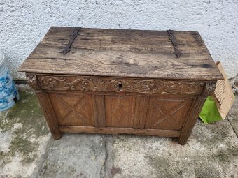 Starožitná truhlica - 2