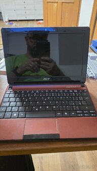 Acer Aspire One D257 - 2