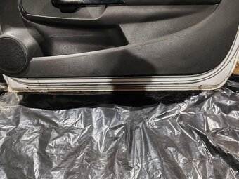 Corsa D predne dvere 3 dverova verzia - 2