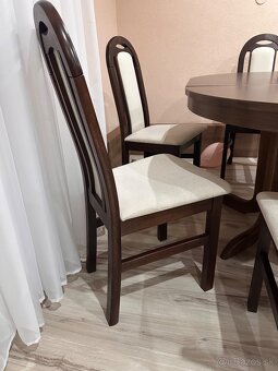 Jedálenská zostava - 2