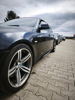 🏁 BMW E60 550i 4.8 V8 MANUÁL - 2