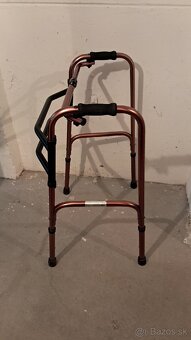 Chodítko statické pre seniorov - 2