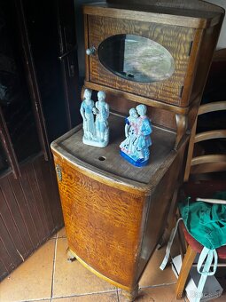 Starožitné stolíky - 2