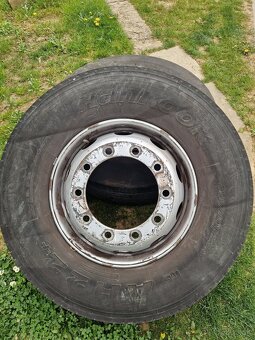 Hankook 295/80 R22.5 - 2