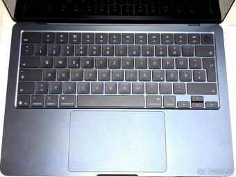 Apple MacBook Air 13" M4, TOP stav v záruke - 2