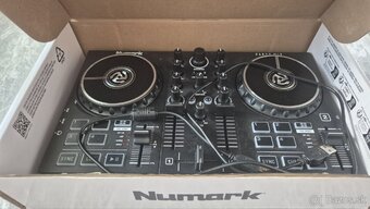 Numark party mix - 2
