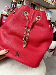 Červená kabelka Victoria’s Secret - 2