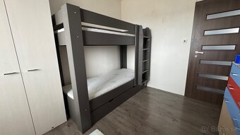 Poschodová posteľ REA - Drevona - 2
