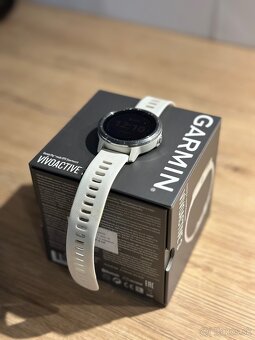 hodinky Garmin vivoactive3 - 2