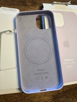 iPhone 14 Magsafe Silicone Case - 2
