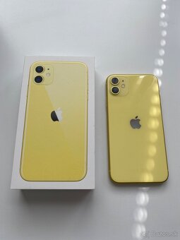 iPhone 11 64GB Yellow - 2