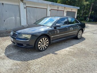 Audi A8 - 2