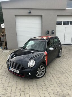 MINI COOPER D CLUBMAN - 2