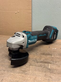 AKU uhlová brúska Makita - 2