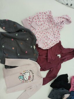 Balík oblečenia pre dievča 98/104 - 33 kusov - 2