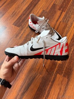 Nike Turfy - 2