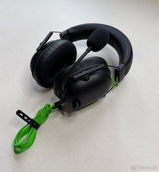 NOVE HERNÉ SLUCHADLÁ Razer BlackShark v2 X - 2