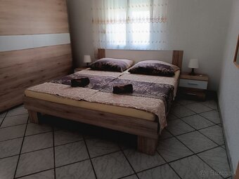 Chorvátsko Vir- ubytovanie hneď pri mori voľné termíny - 2