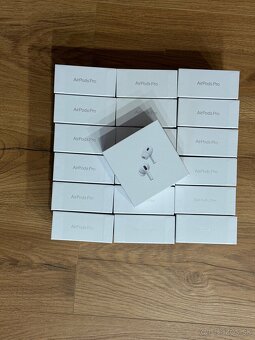 Apple AirPods Pro 2 - 2