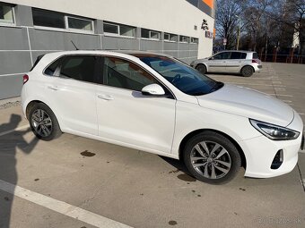Hyundai i30 1.4 T-GDi Family 7DCT - 2