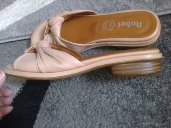 nove slapky robel vel.36 - 2