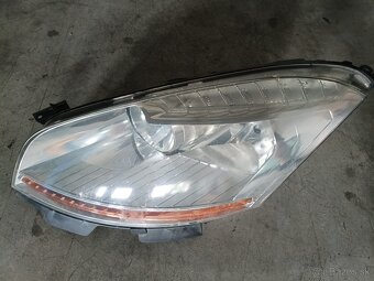 Predne svetla citroen picasso c4 H1+H7 - 2
