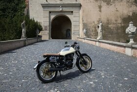 Honda CB 400 Cafe Racer - 2