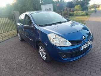 Renault clio - 2