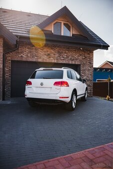 VW Touareg 3.0 TDI V6 180 kW | 2013 | 187 000 km R20 SK ŠPZ - 2